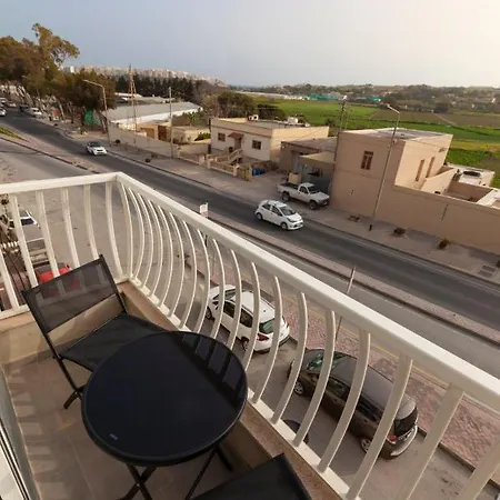 Spacious And Modern 3bed With Balcony-hosted By Sweetstay شقة